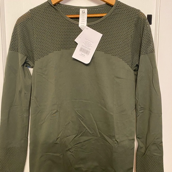 Fabletics workout mesh top with tags - Picture 1 of 3